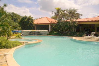 Pool / Jacuzzi